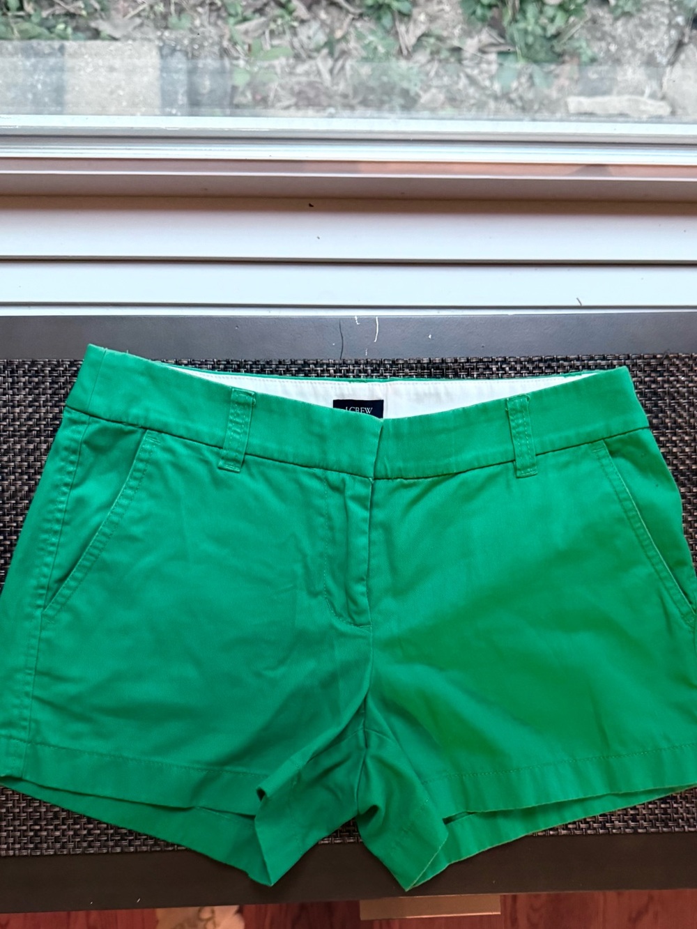 J Crew ** Casual Chino Shorts Size 2